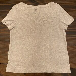 GAP Women's Heather Grey V-Neck Tee